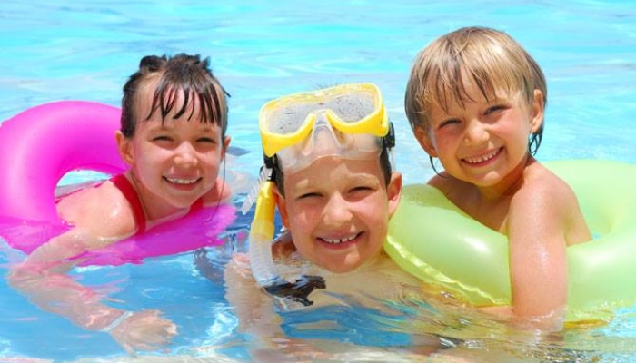 Chọn phao bơi cho trẻ từ 3 – 5 tuổi