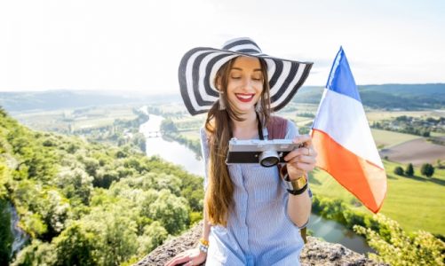 Kinh nghiệm du lịch Pháp tự túc từ A-Z cho người lần đầu