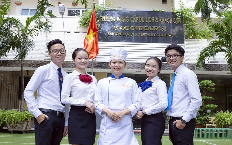 trường trung cấp du lịch khách sạn Saigontourist