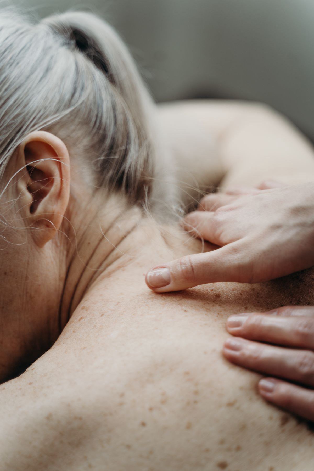 Cẩm Nang Cho Dân Thiết Kế Nội Thất Ngồi Vẽ Nhiều Giờ: Chọn Địa Chỉ Massage Cổ Vai Gáy Sài Gòn Ra Sao Cẩm Nang Cho Dân Thiết Kế Nội Thất Ngồi Vẽ Nhiều Giờ: Chọn Địa Chỉ Massage Cổ Vai Gáy Sài Gòn Ra Sao